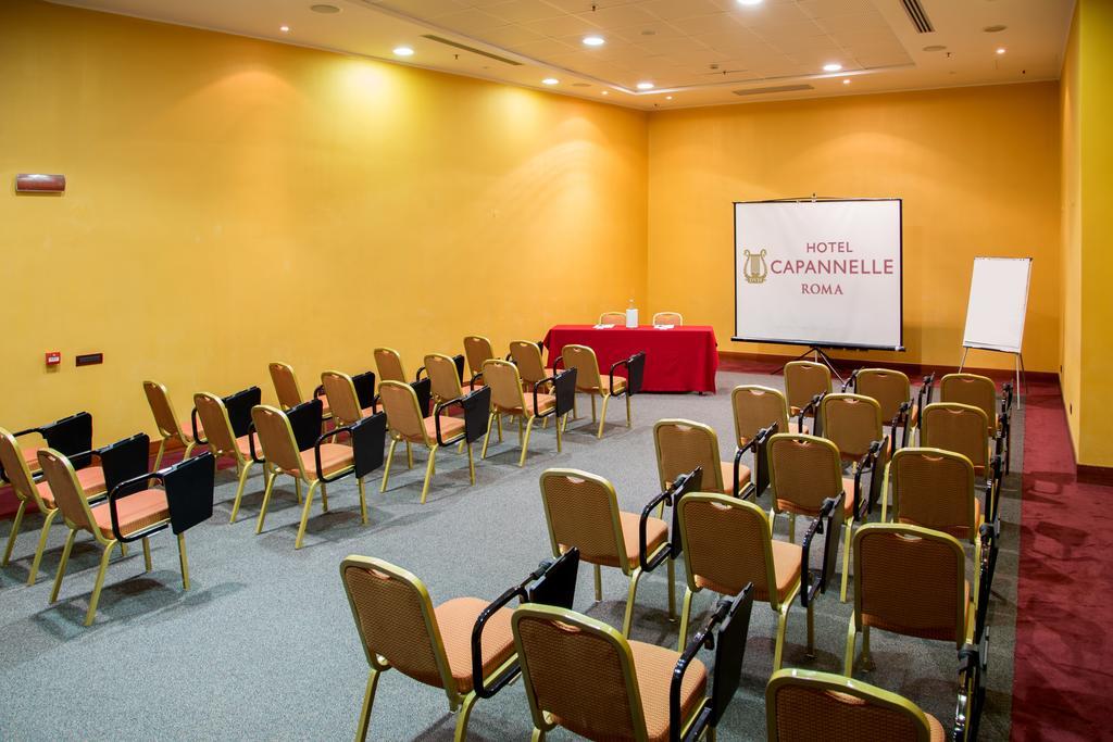Hotel Capannelle Roma Bagian luar foto